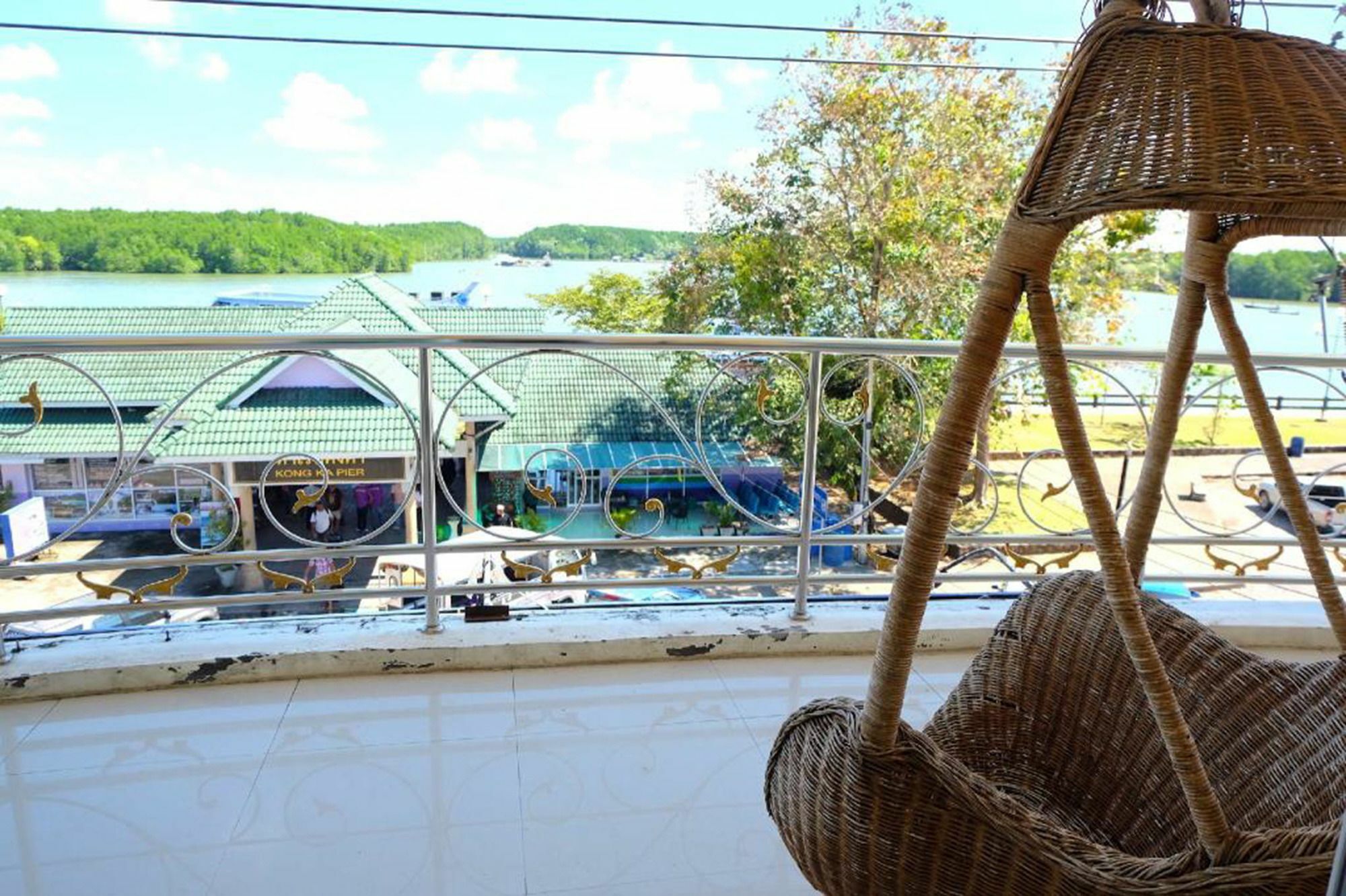 Krabi Marina Seaview Hotel Eksteriør billede